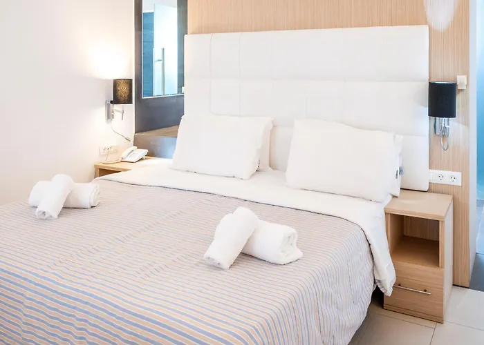 Orizontes Santorini Hotel Pýrgos