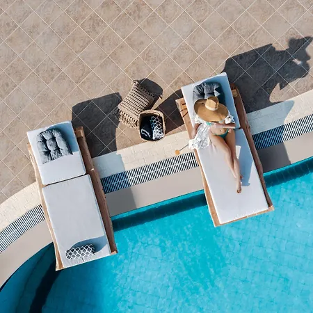 Orizontes Santorini 4*