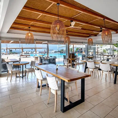 Orizontes Santorini Hotel Pýrgos