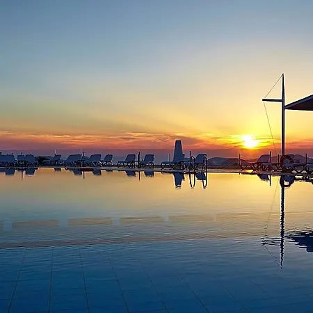 Orizontes Santorini Hotel
