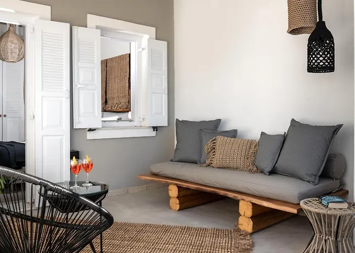 Orizontes Santorini 4* Pírgosz