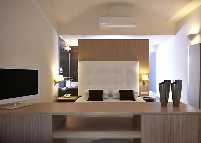 Orizontes Santorini Pýrgos