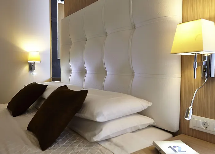 Orizontes Santorini 4* Pírgosz