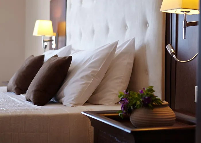 Orizontes Santorini 4* Pýrgos