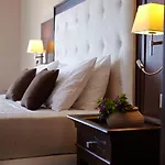 Orizontes Santorini 4* Pýrgos