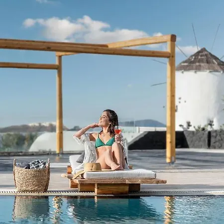 Orizontes Santorini Pírgosz