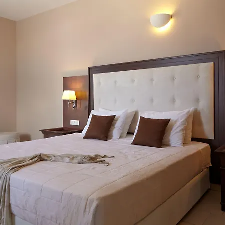 Orizontes Santorini 4* Pírgosz
