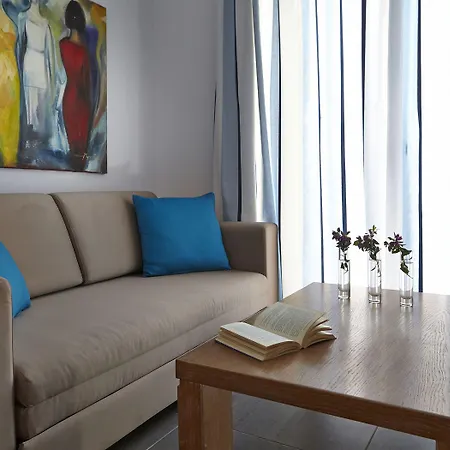 Hotel Orizontes Santorini Pýrgos