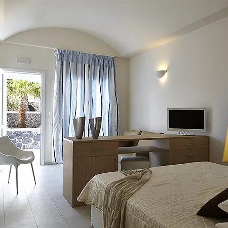 Orizontes Santorini Hotel 4*