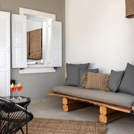 Orizontes Santorini 4* Pyrgos Kallistis